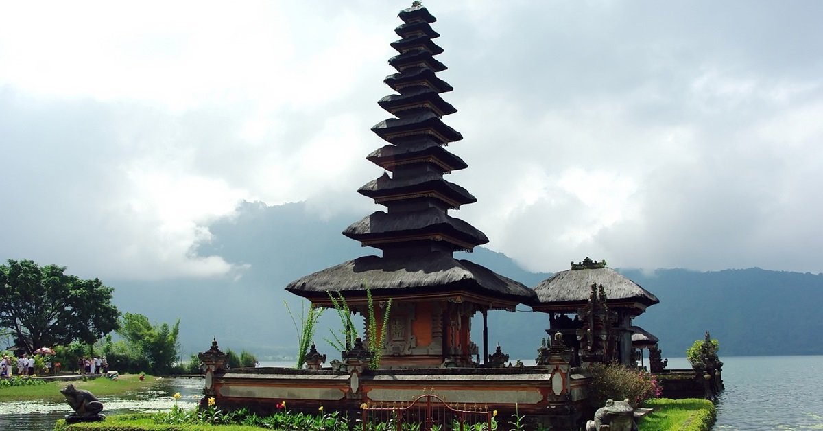 places to visit in the world